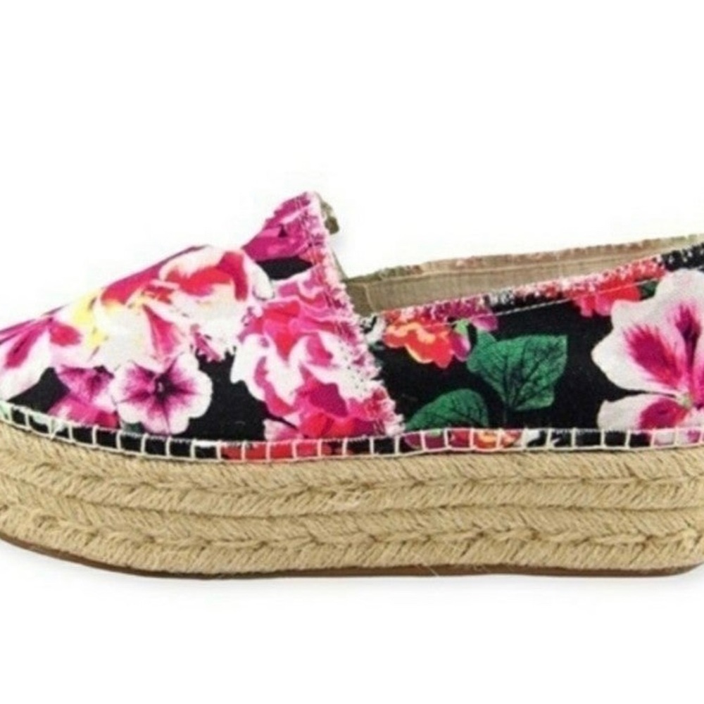 Betsy Johnson espadrilles